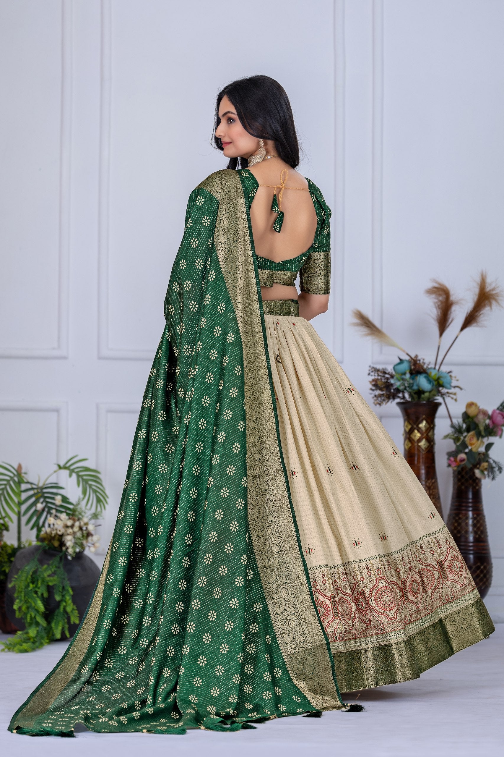 Women's Green & Cream Jacquard Lichi Silk Lehenga Choli with Designer Dupatta | Traditional Wedding, Festive, Navratri & Party Wear Lehenga Set